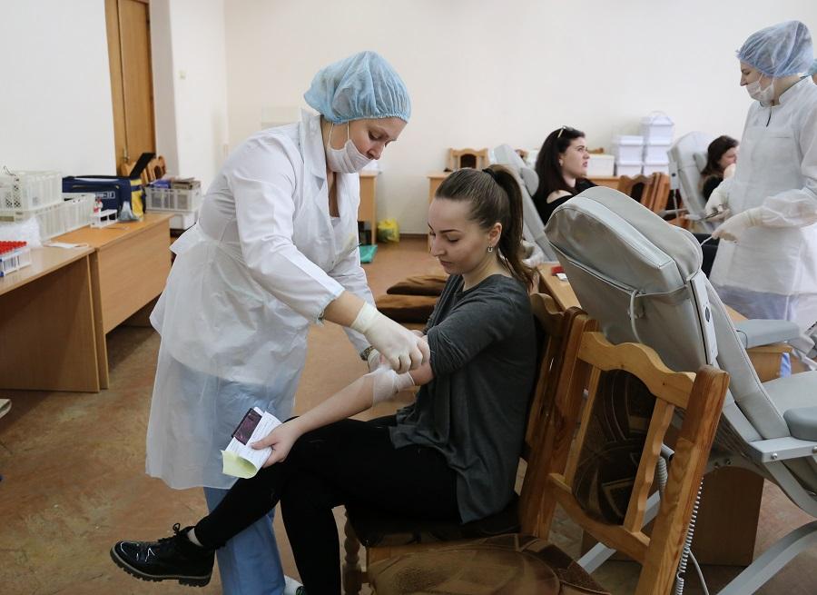 В университете прошел День донора